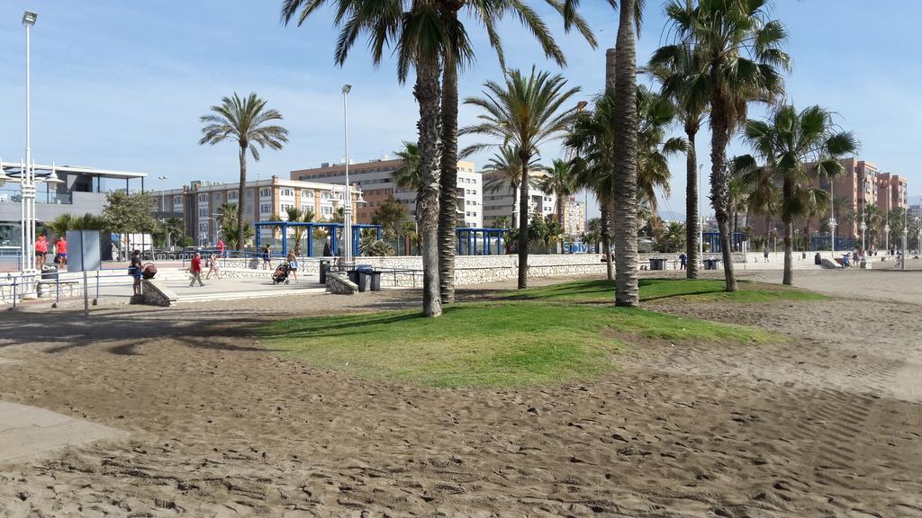 Apartamento Avenida Aurora Malaga Zewnętrze zdjęcie