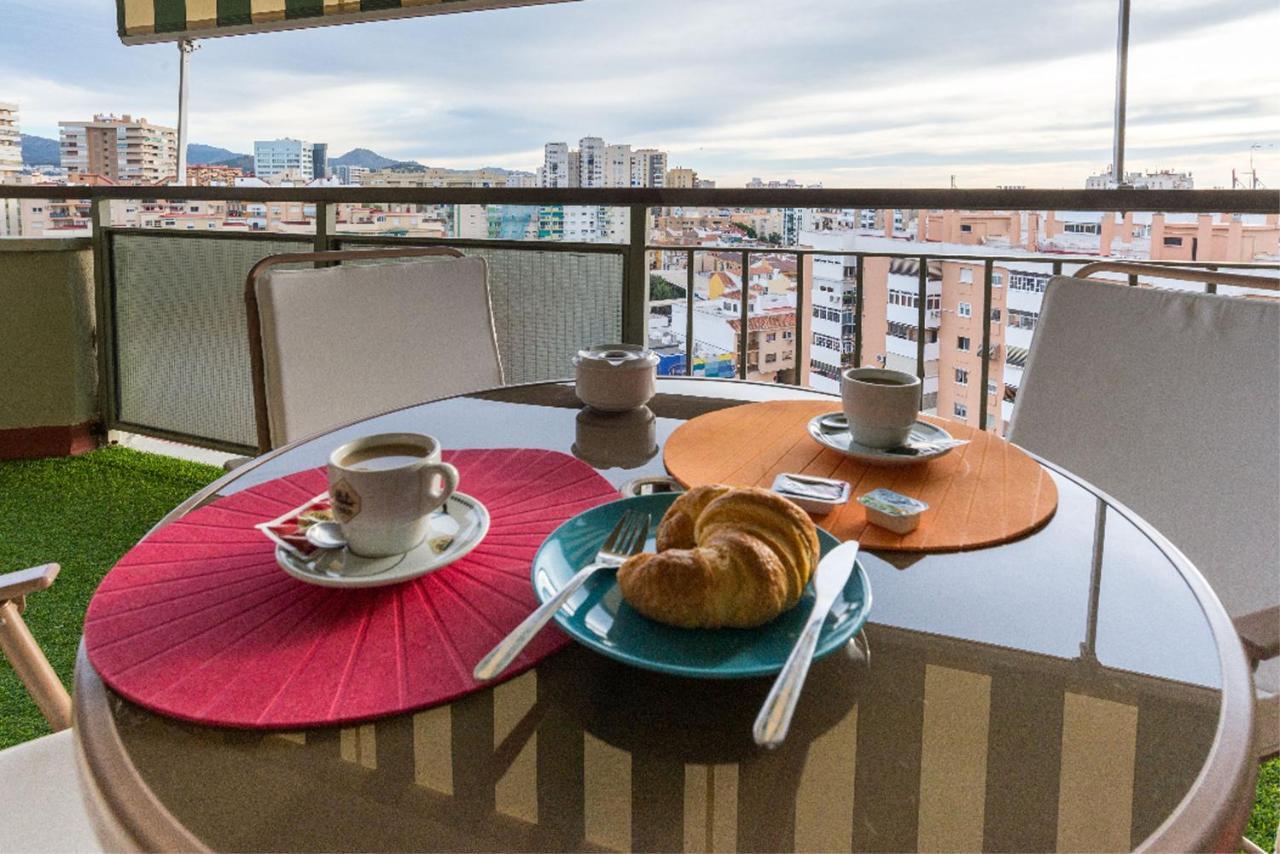 Apartamento Avenida Aurora Malaga Zewnętrze zdjęcie