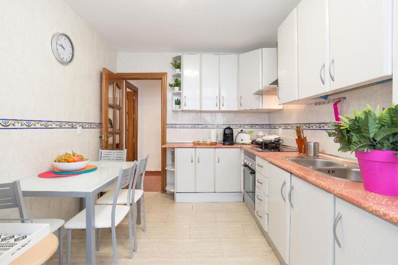 Apartamento Avenida Aurora Malaga Zewnętrze zdjęcie